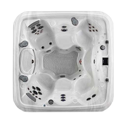 Crown Series Destiny Hot Tub 85inx85in 1173 litres